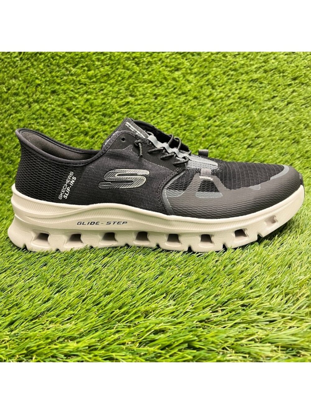 Skechers Glide Step Pro Mens Size 9 Black Athletic Slip On Shoes Sneakers